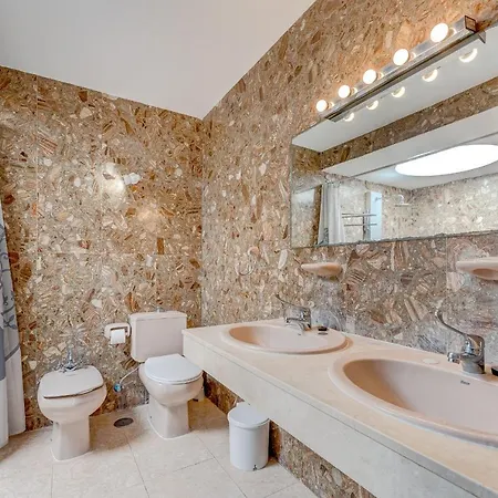 Apartamento With Garden In Island Village